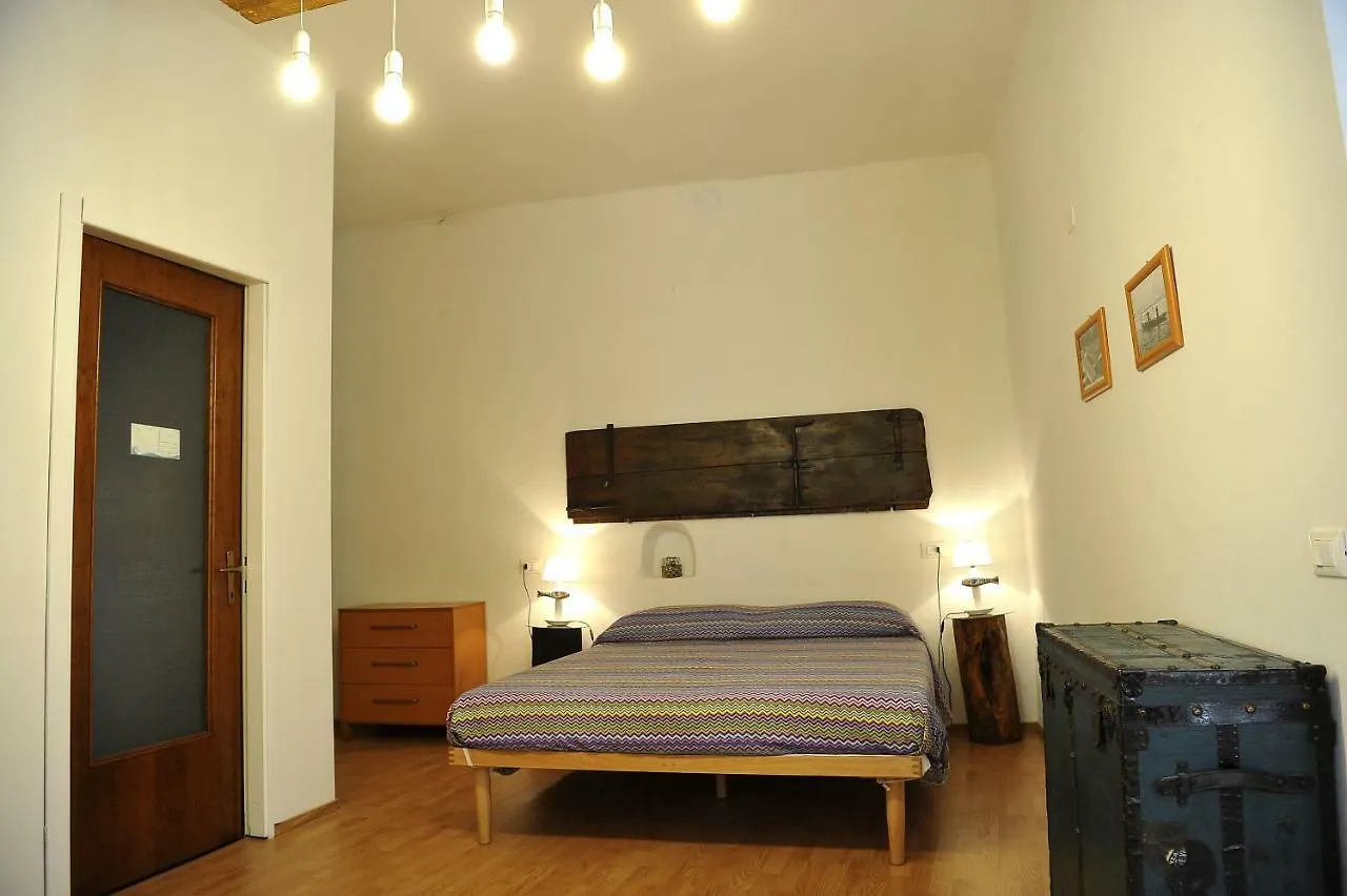 La Casa Del Pescatore Sarnico Holiday home